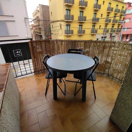Appartement T4 A 100 Metres De La Plage Roses Esterno foto