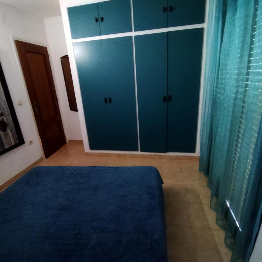 Appartement T4 A 100 Metres De La Plage Roses Esterno foto